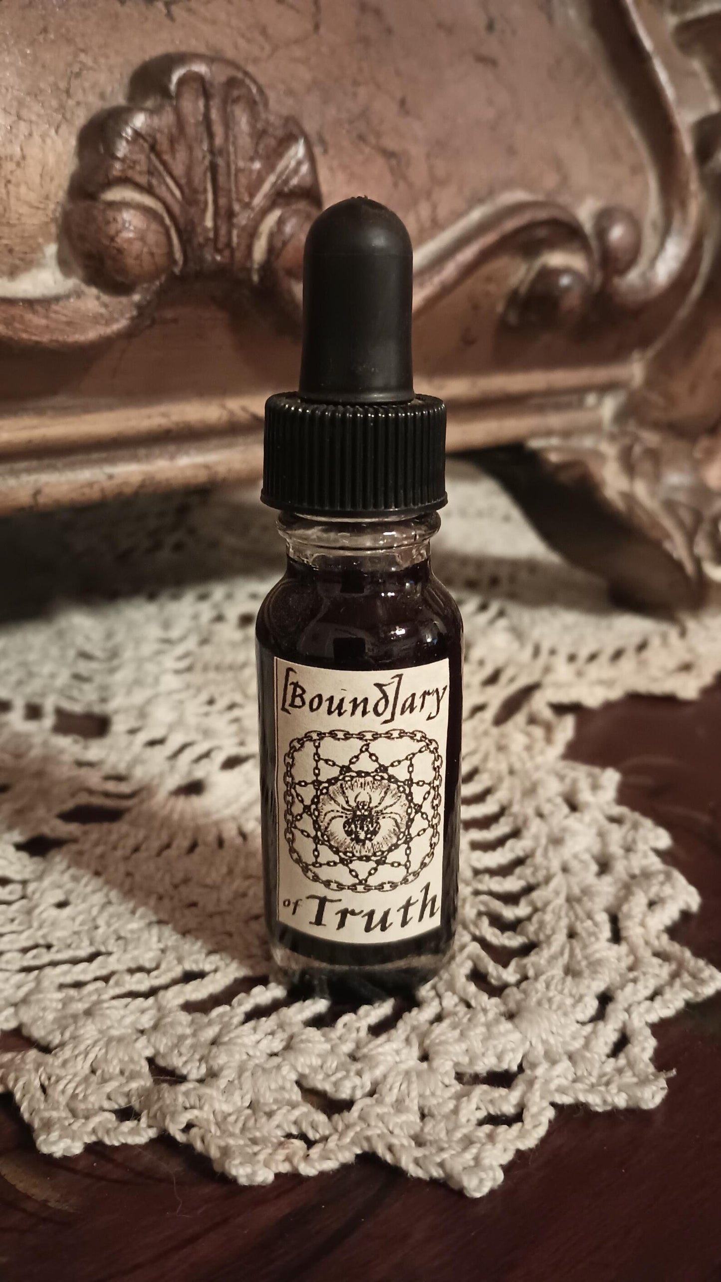 Boundary of Truth, Binding Oil