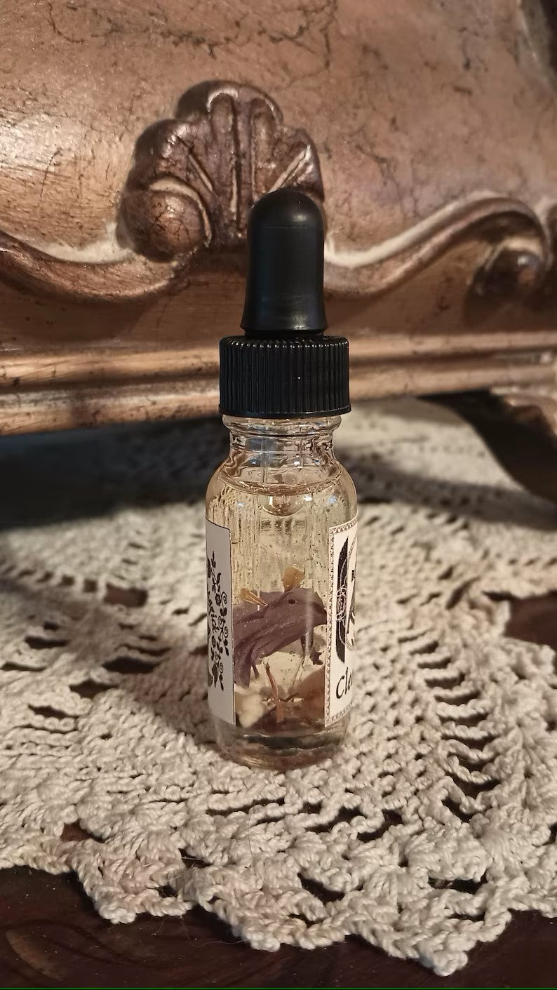 Cleopatra Oil