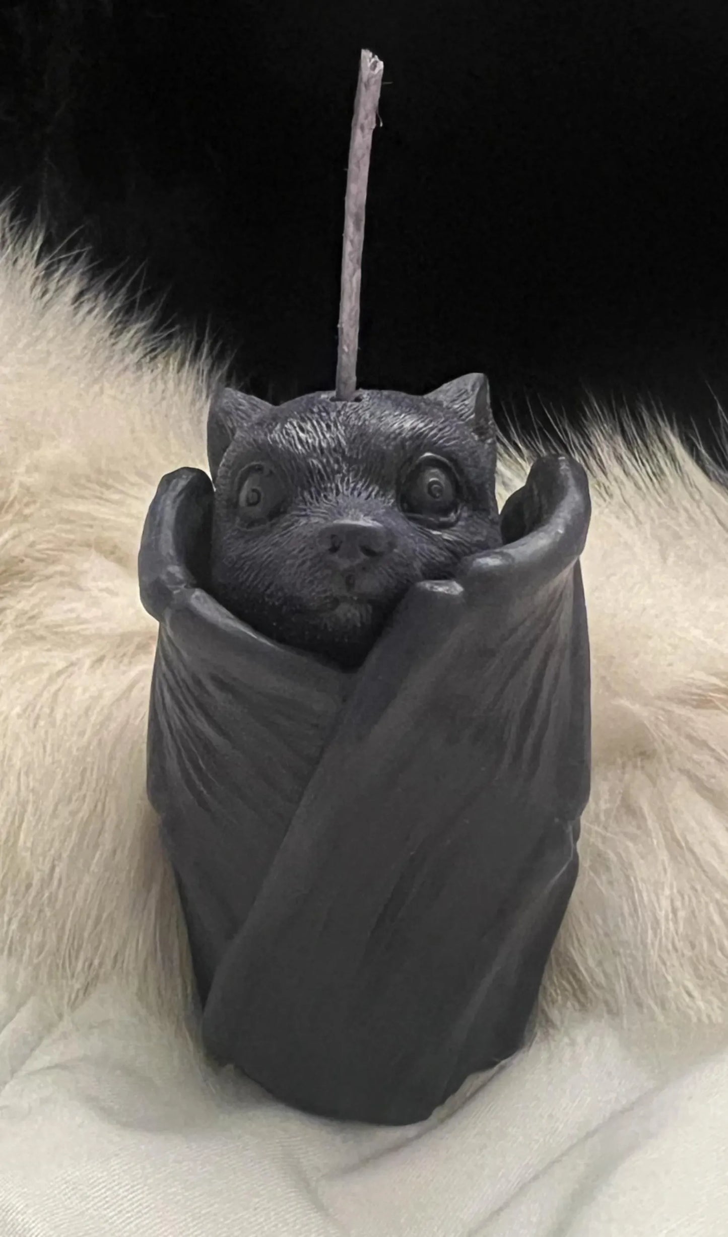Loadable Bat Sculpted Candle
